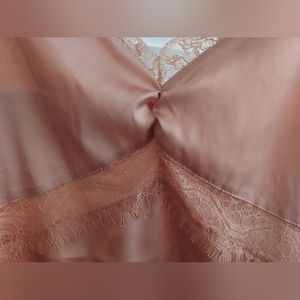 Silk and Lace detailed tank top